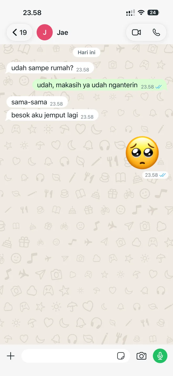 Chat ini di WhatsApp